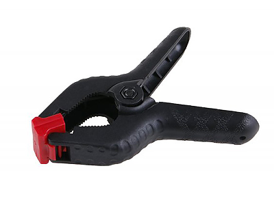 Стяга - щипка пластмасова 