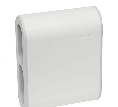 Разклонител бял четирипосочен,6А,049400,LEGRAND