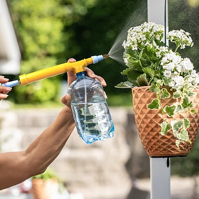 Универсална спрей приставка за бутилки